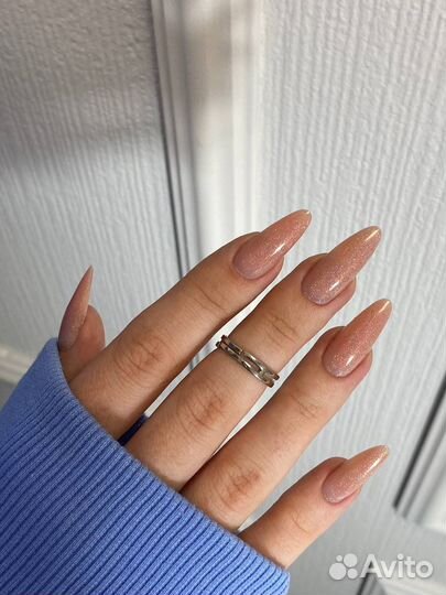 Маникюр с покрытием гель-лаком