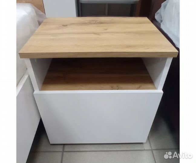 Тумба прикроватная