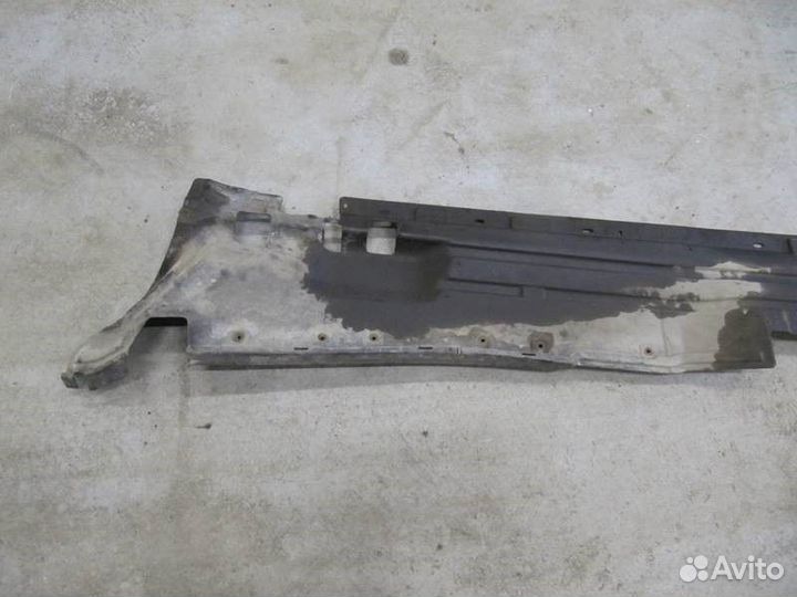 Защита пыльник днища задняя левая BMW X5 E53