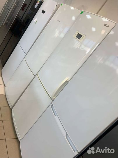 Холодильник б/у для дома от