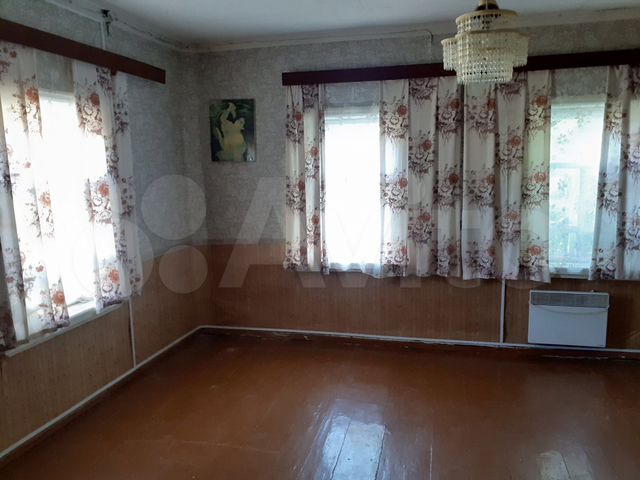 Дом 31 м² на участке 5,5 сот.