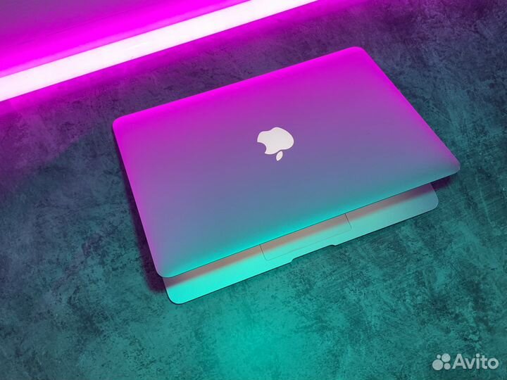 MacBook air 13 / i5, ssd