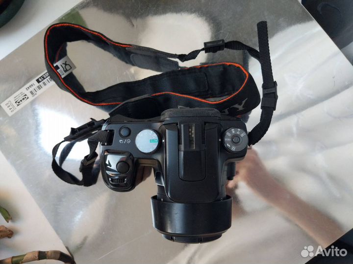 Зеркальная фотокамера Sony alpha 100