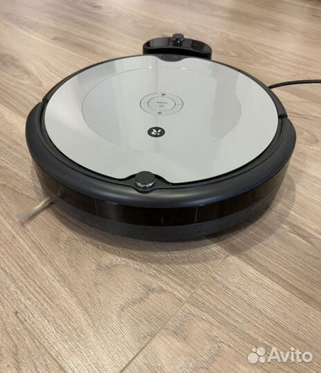 Робот пылесос roomba 698