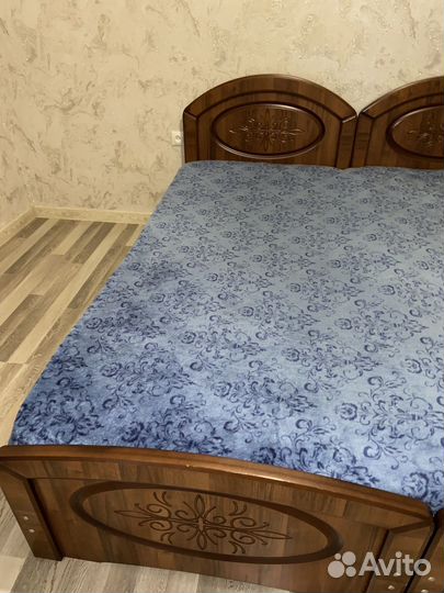 Кровать односпальная бу