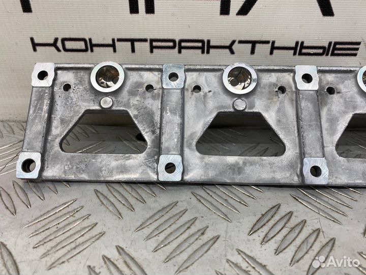 Б/У Постель рокеров Honda Civic 4D FD1 R18A 1.8Л