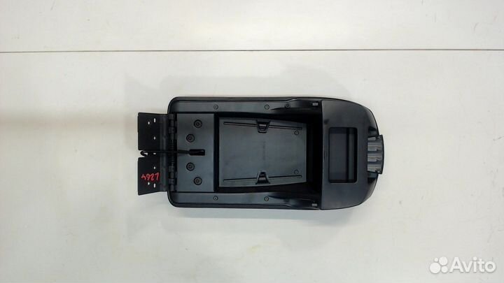 Подлокотник Mitsubishi Endeavor, 2008