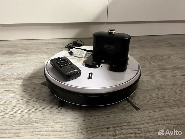 Робот пылесос redmond rv r450
