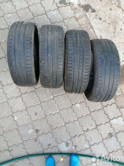 Michelin Agilis 205/55 R16