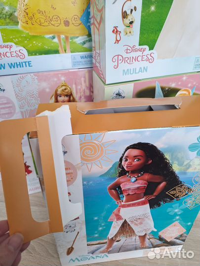 Наборы кукол Disney Story Doll