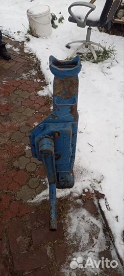 Домкрат реечный ST 10