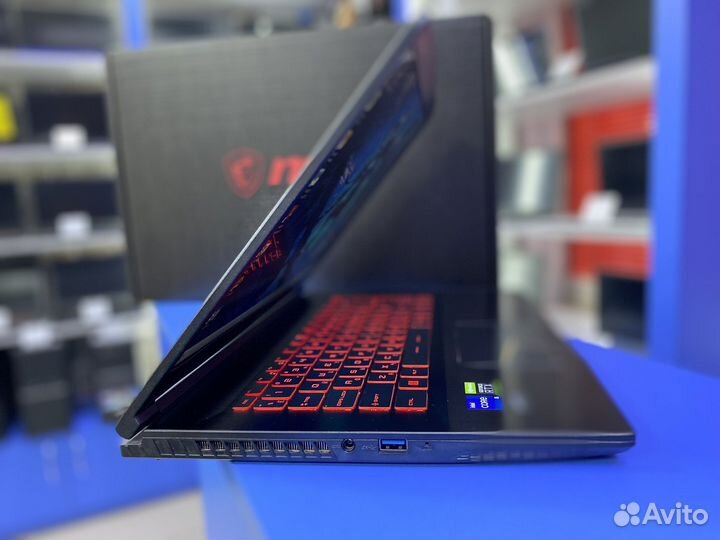 Новый Ноутбук MSI i5-11400H 8gb 256gb 3050 Ti 4gb