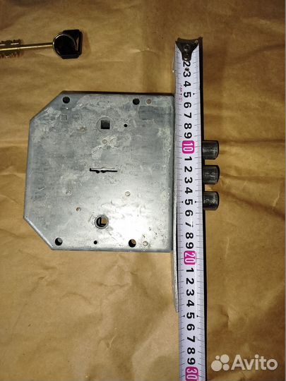 Замок гаражный