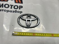 Эмблема Toyota Avensis 2