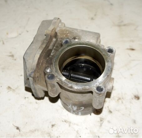 Заслонка дроссельная Volkswagen Golf VI