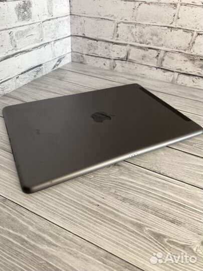 iPad 8 поколения 32gb sim