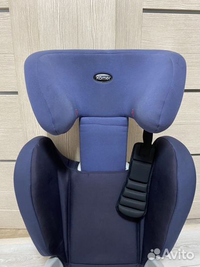 Автокресло britax romer