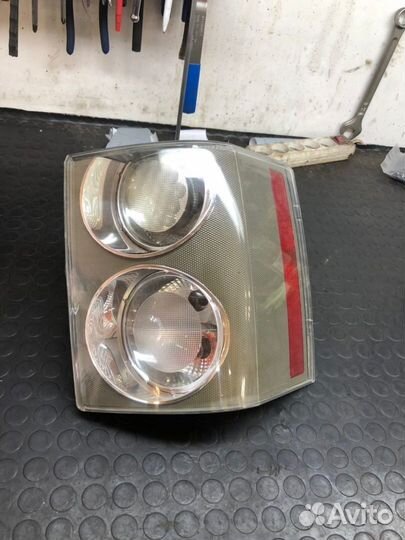 Задний правый фонарь Range Rover Vogue 3