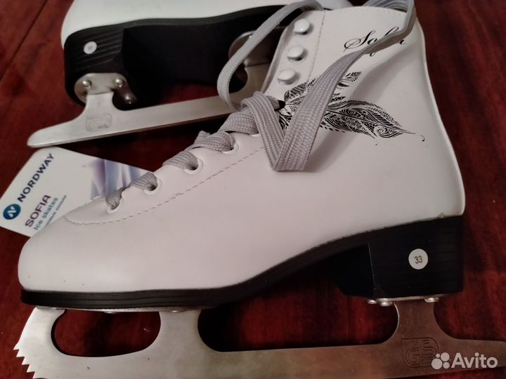 Коньки фигурные