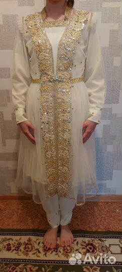 Национальное платье узбекское