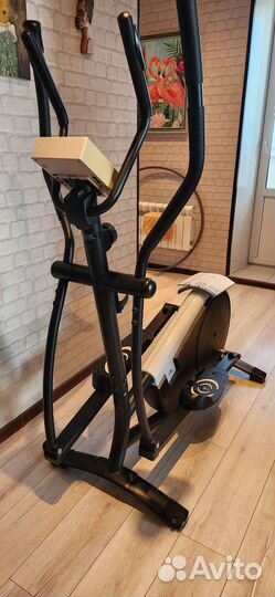 Эллиптический тренажер domyos