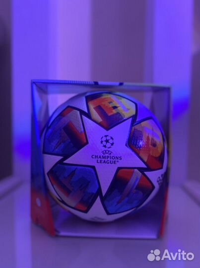 Мяч футбольный adidas UCL PRO St. P H57815