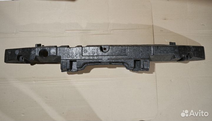 Абсорбер переднего бампера верхний Qashqai J10