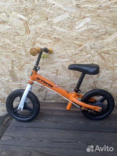 Беговел btwin 10” с тормозом декатлон