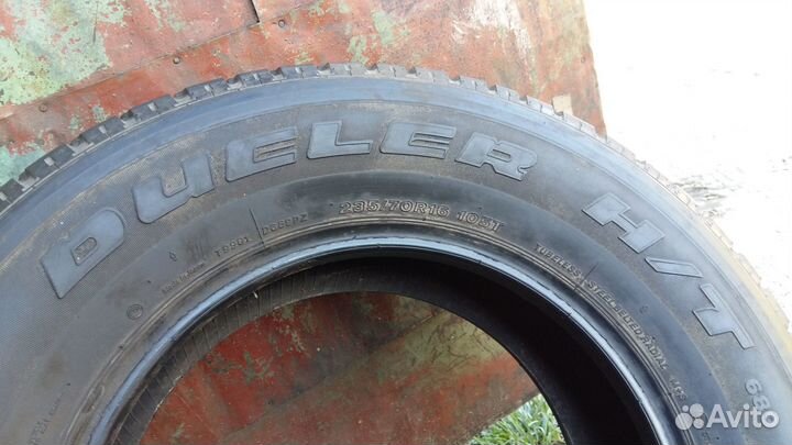 Bridgestone Dueler H/T D689 235/70 R16 105H