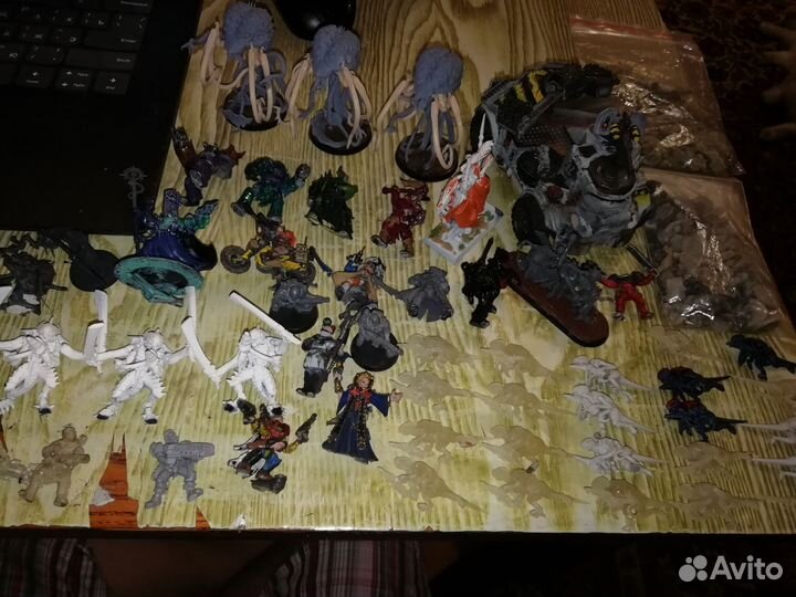 Вархаммер 40000 и аос миниатюры