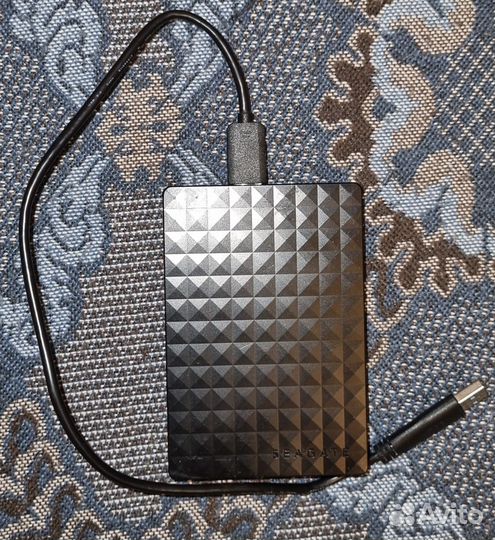 Внешний жесткий диск Seagate 4 тб