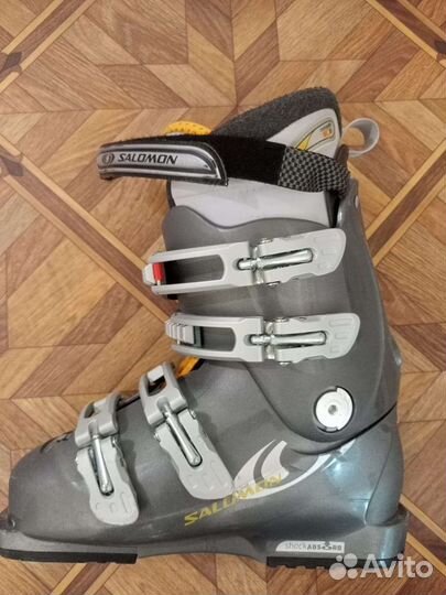 Горнолыжные ботинки