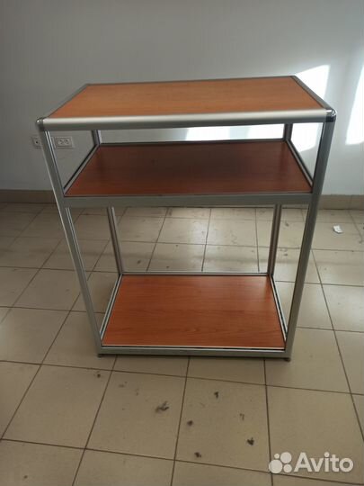 Стойка из дсп + алюмин профиль длин80см глуб 60 см