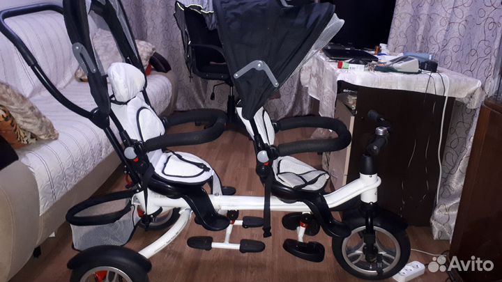 Велосипед трехколесный для двойни или погодок