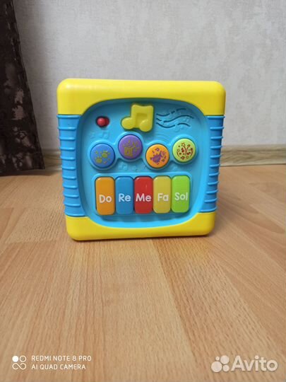 Детские развивающие игрушки для малышей