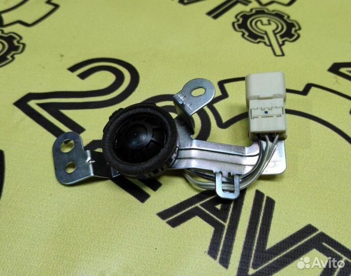 Динамик высокочастотный задний левый Lexus Gs350