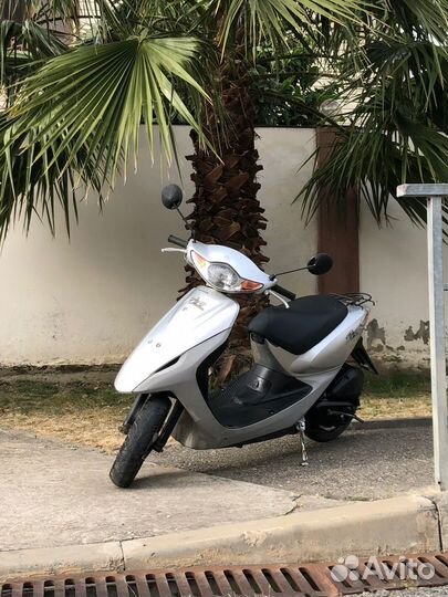 Honda dio af 68