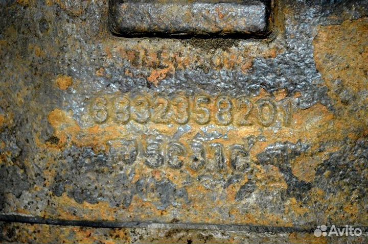 Суппорт переднего моста, левый volvo FH12 2-seeria