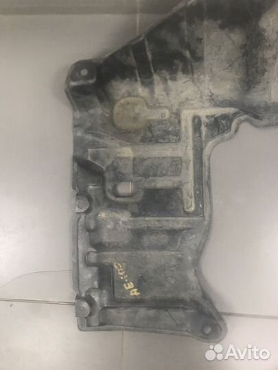 Защита двигателя передняя правая Toyota Corolla