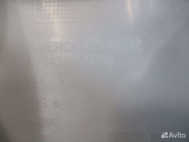 Обшивка передней панели правая Mercedes-Benz A9436