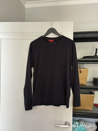 Лонгслив Hugo