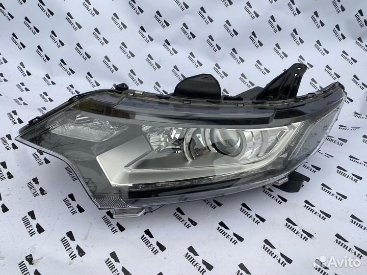Фара левая mitsubishi outlander 3 новая