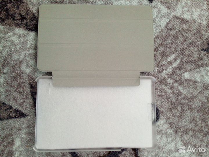 Чехол на планшет