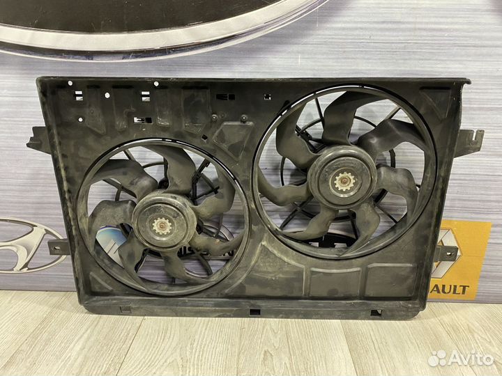 Вентилятор радиатора охлаждения двигателя диффузор