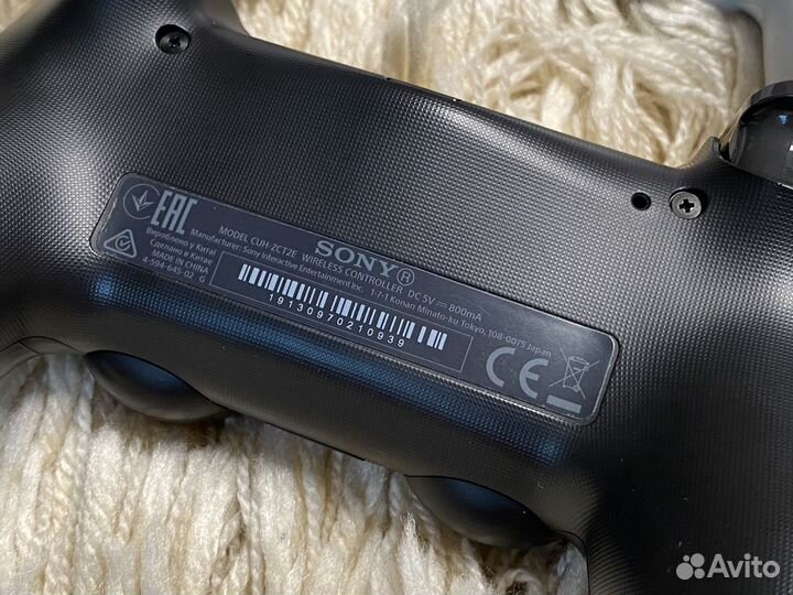 Геймпад Sony Dualshock 4 v2 оригинал