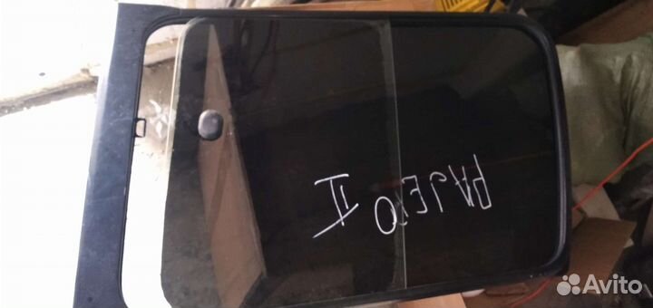 Кузовное стекло, сдвижное