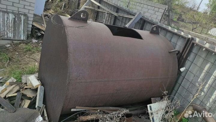 Бак для воды металлический