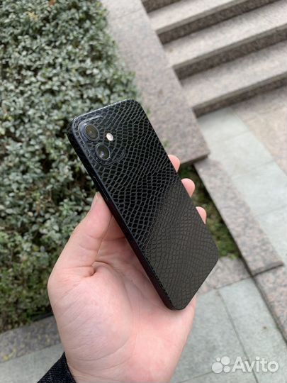 iPhone 12, 256 ГБ