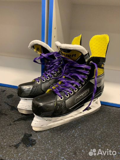 Хоккейные коньки bauer supreme s37