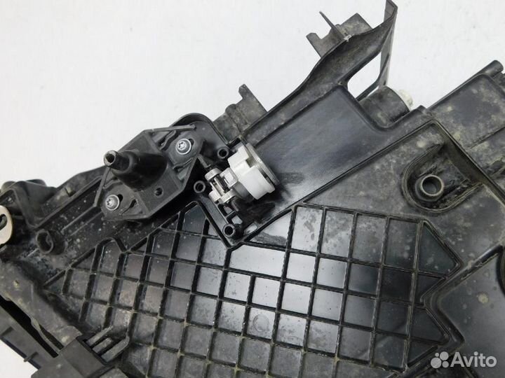 Фара правая BMW 5-Series/M5